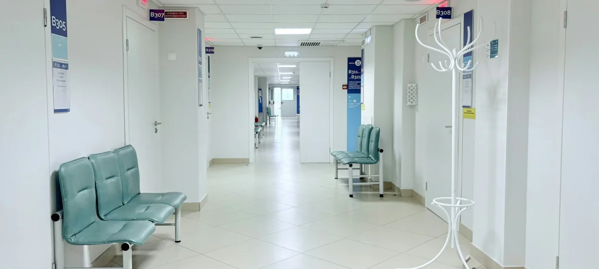China Outpatient Prices and Experience vs Your Country